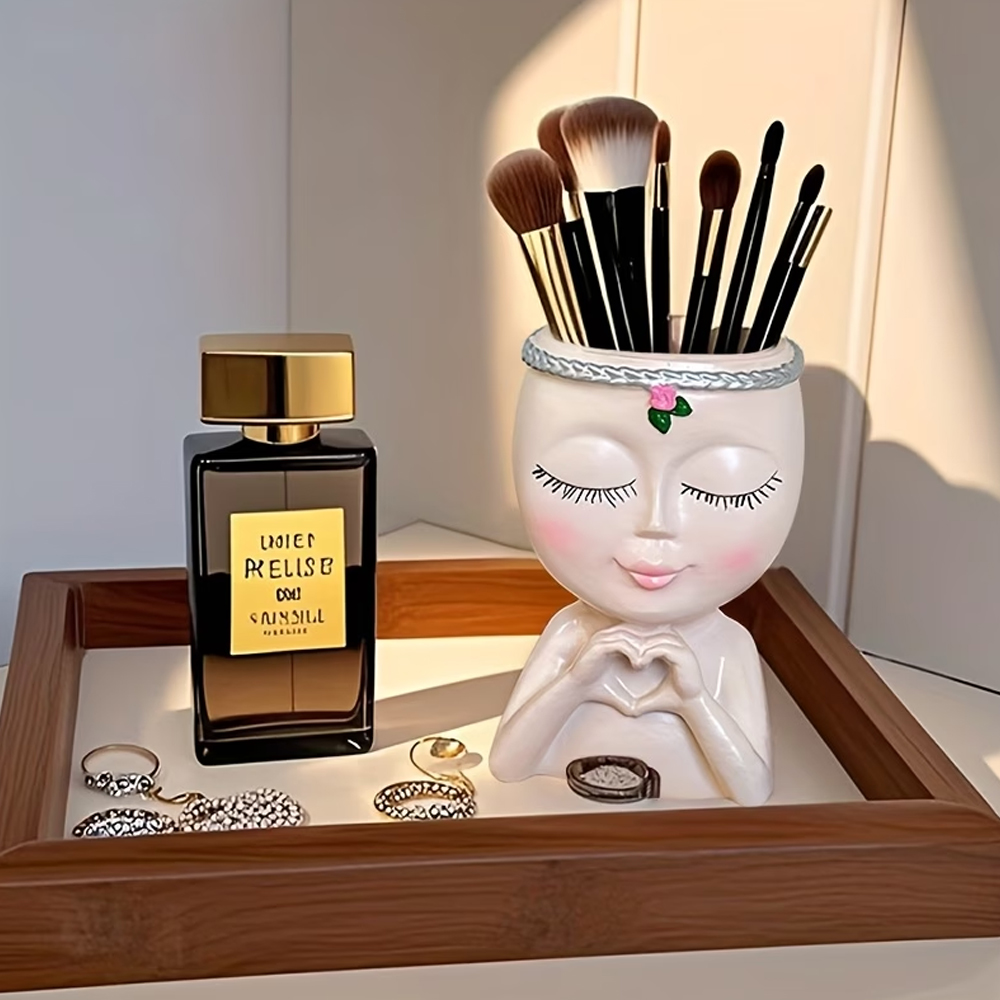 Подставка для хранения кистей  – обзор и цена Luxury Skincare And Makeup Brands