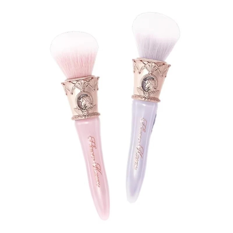Роскошная кисть для румян Crys – обзор и цена Luxury Skincare And Makeup Brands